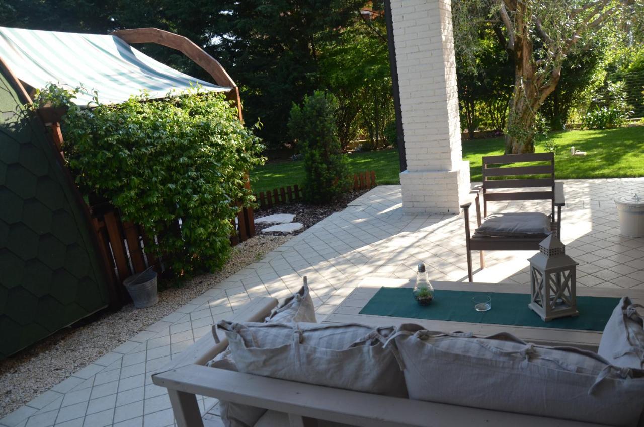Asso Bed & Breakfast Manerba del Garda Exterior foto