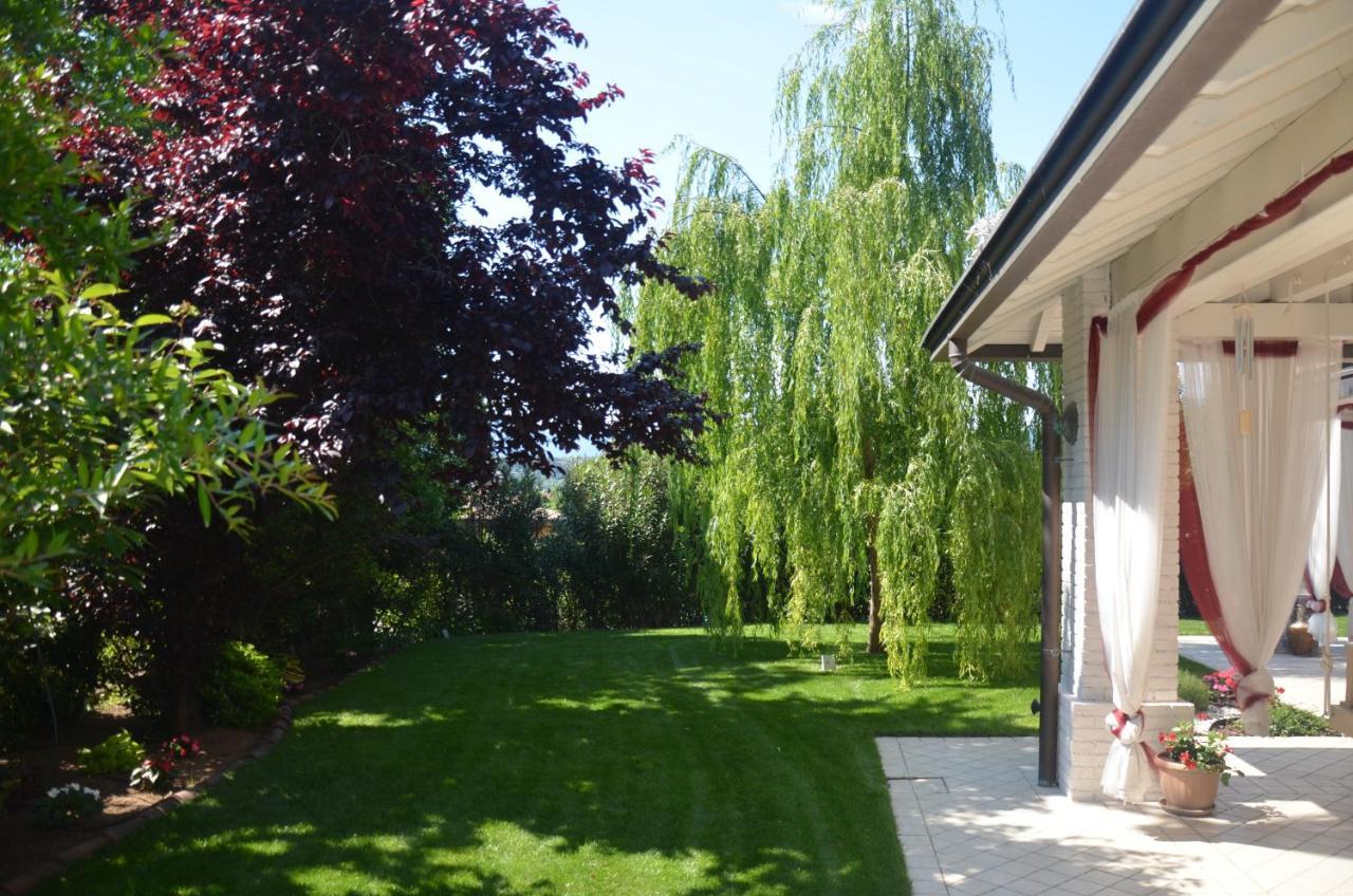 Asso Bed & Breakfast Manerba del Garda Exterior foto